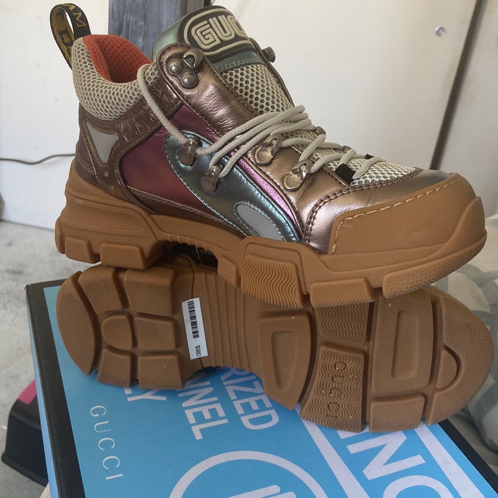 GUCCI Chunky Leather Sneakers